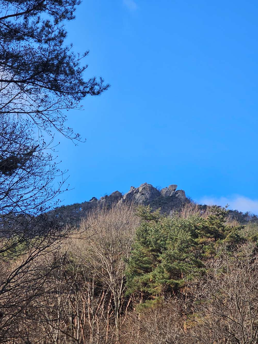 팔봉산